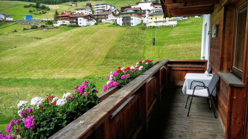 Almhof Appartement Sölden Buitenkant foto